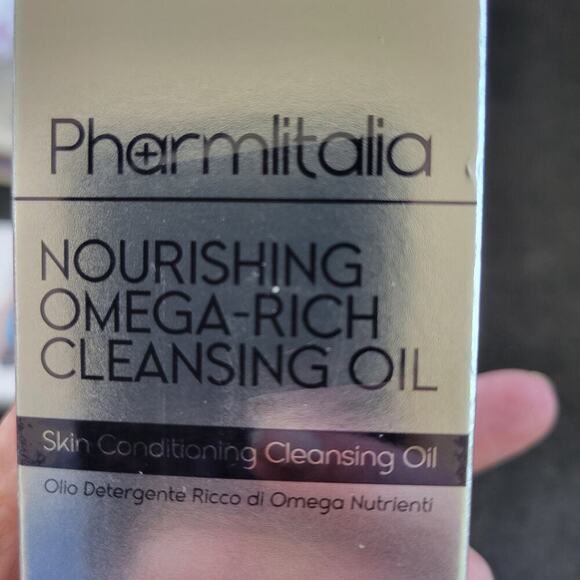 Pharmlitalia Nourishing Omega Rich Skin Conditioning Cleansing Oil NEW Sealed - Picture 8 of 8